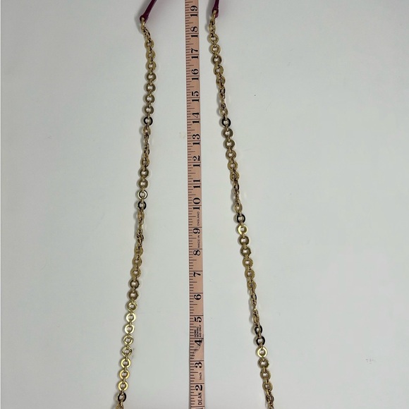 Salvatore Ferragamo Mini Cross Body bag in Fuchsia Pink - Picture 15 of 16